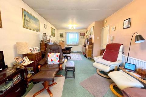 Flat 2, Malthouse Court Green Lane, Ormskirk, L39 1ND