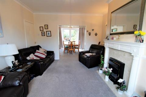 13 Birchfield, Bolton, BL2 4AH