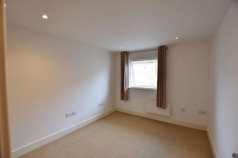 1 bedroom apartment to rent, Church Street, Epsom KT17