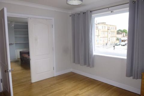 undefined, Uxbridge Road, Hayes