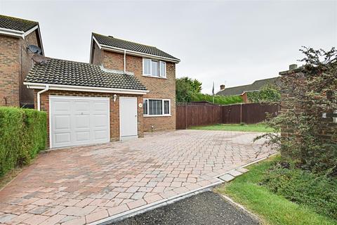 14 Gleneagles Close, Bexhill-on-sea, TN40 1UH