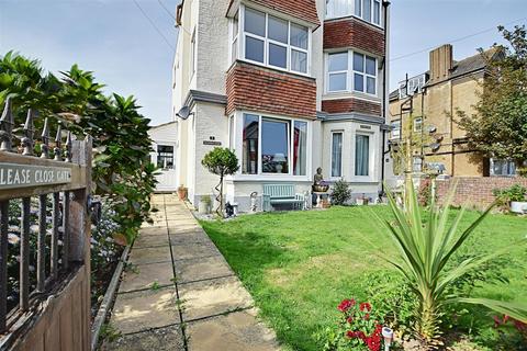 1, Cranfield Court Cranfield Road, Bexhill-on-sea, TN40 1QB