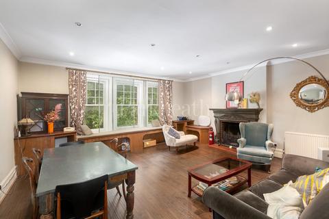 2 bedroom apartment to rent, Rosslyn Hill, Hampstead NW3