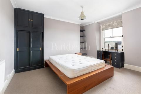 2 bedroom apartment to rent, Rosslyn Hill, Hampstead NW3