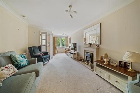 2 bedroom apartment for sale - Portman Court, Grange Road, Uckfield