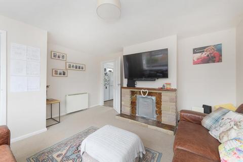 10 Carnarvon Drive, Burton Joyce, Nottingham, NG14 5ER