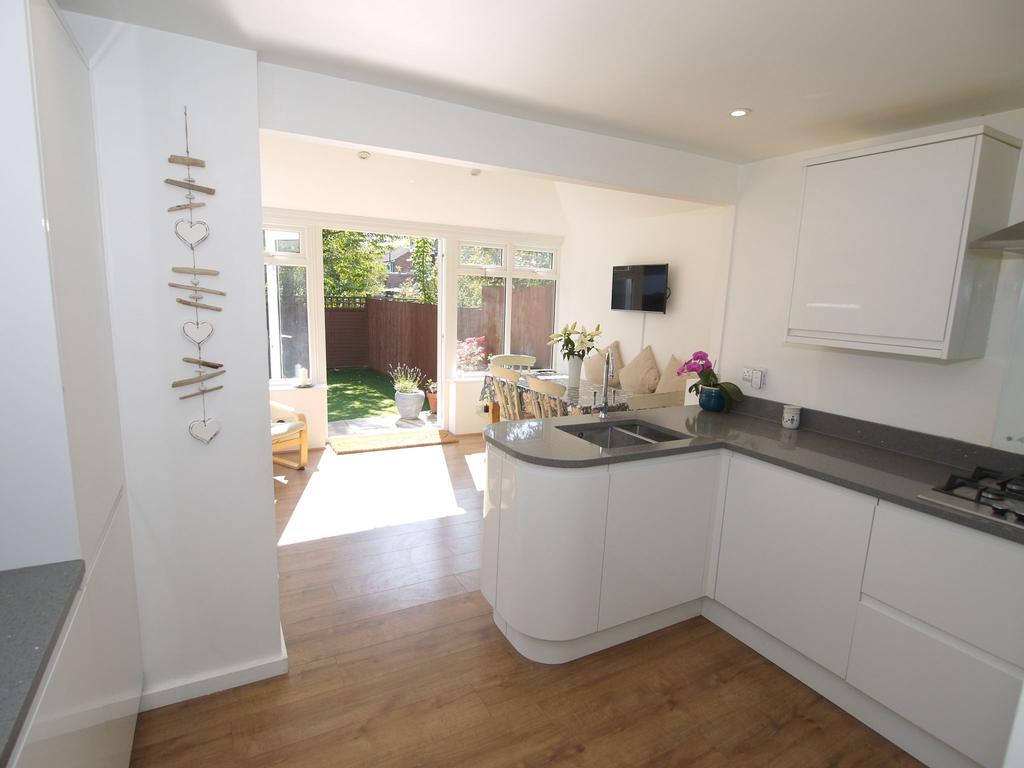 Robyns Way, Sevenoaks, TN13 3 bed semidetached house £595,000