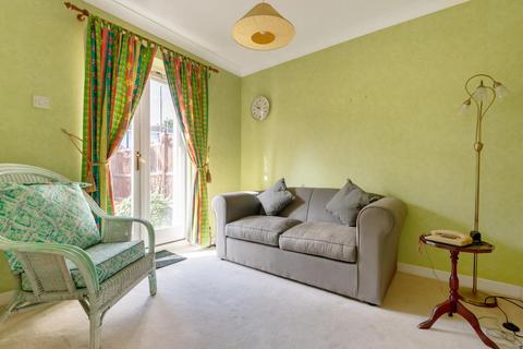 8 Lytchet Road, Bromley, BR1 4DU