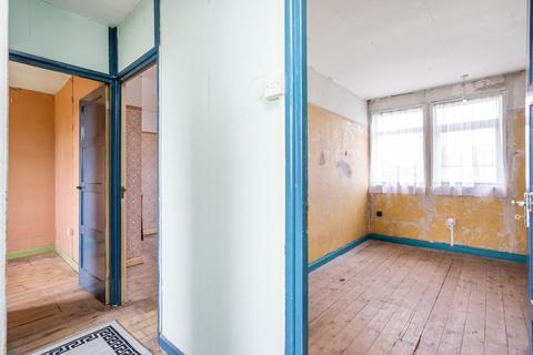 102 Withy Mead, London, E4 6JW