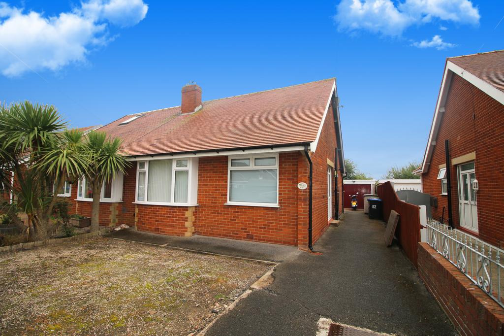 Waring Drive, ThorntonCleveleys, FY5 2 bed bungalow £149,950