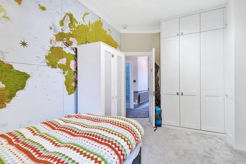 11 Braxted Park, London, SW16 3DW