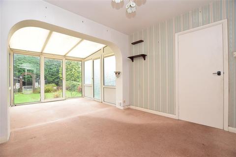 59 Bentsbrook Park, North Holmwood, Dorking, RH5 4JL