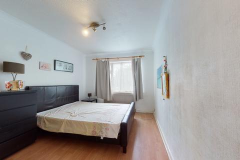 37 Ivy Gardens, Mitcham, CR4 1BR