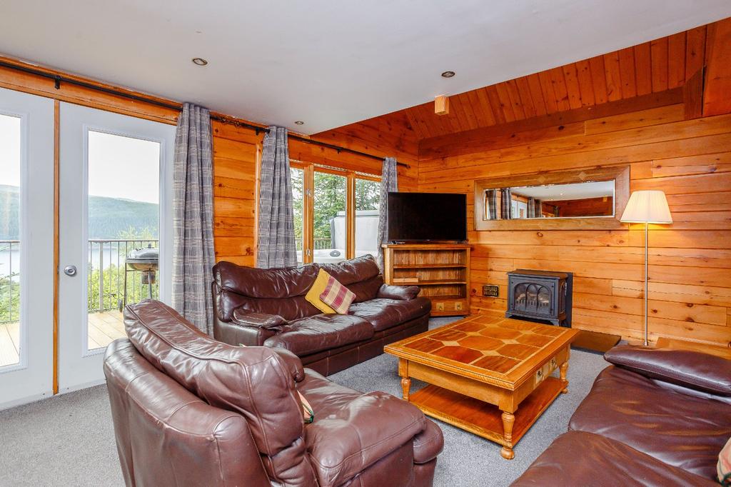 Lodges On Loch Ness