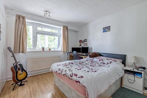 7 Thorburn Square, London, SE1 5QH