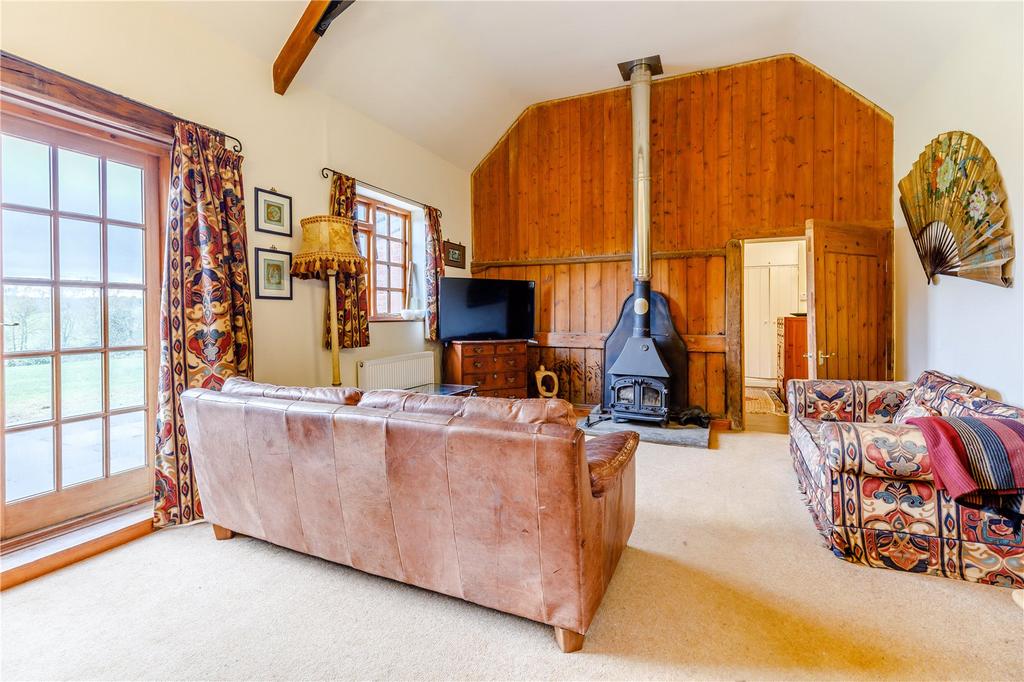 Boraston Bank, Tenbury Wells... 2 bed equestrian property £695,000