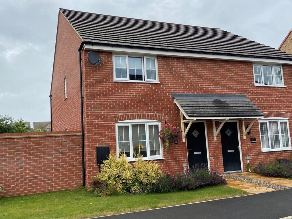 Elder Drive, Brixworth, Northampton NN6 9WR 3 bed semidetached house