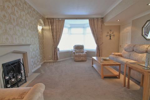 908 Carntyne Road, Glasgow, G32 6NE