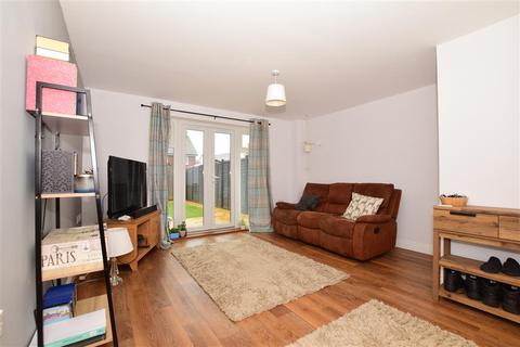 4 Batten Walk, Maidstone, ME17 3AA