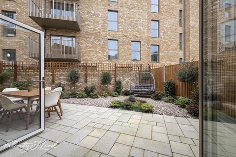 3 bedroom apartment for sale - Wycombe Street, London, SE14