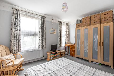 3 Raglan Road, Bromley, BR2 9NN