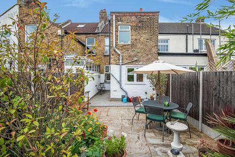 3 Raglan Road, Bromley, BR2 9NN