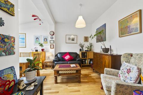 62 Studland Road, London, W7 3QX