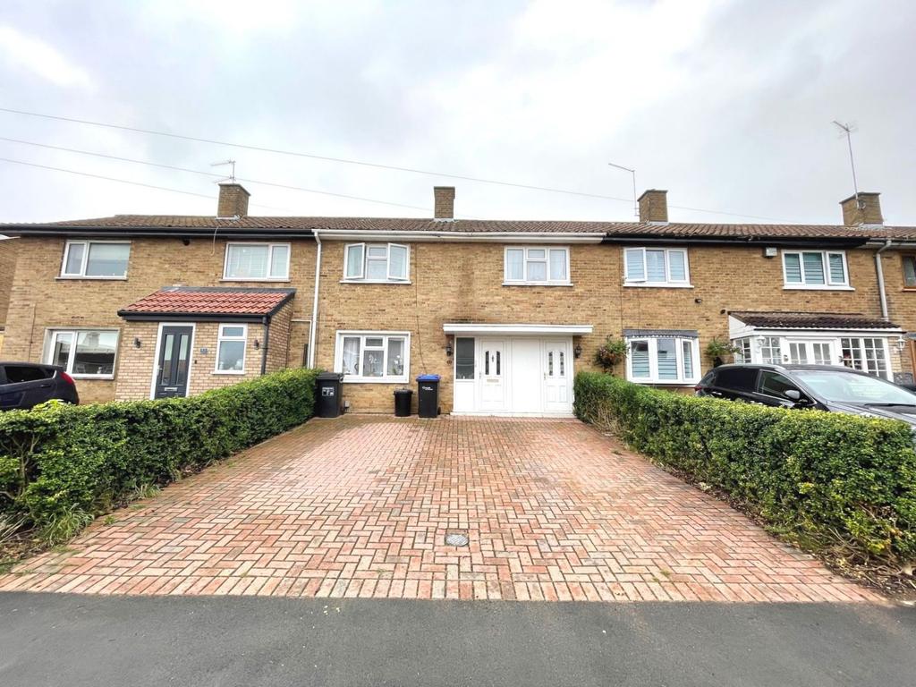 Swale Drive, Kings Heath, Northampton... 3 bed terraced house £235,000