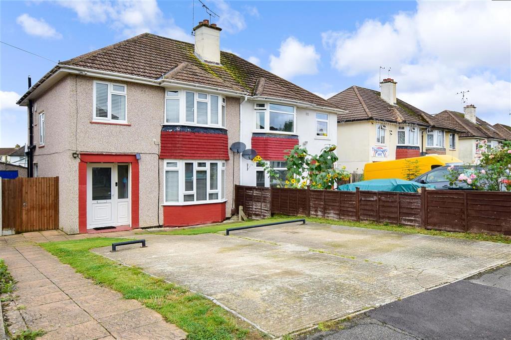 Worcester Road, Maidstone, Kent 3 bed semidetached house £365,000