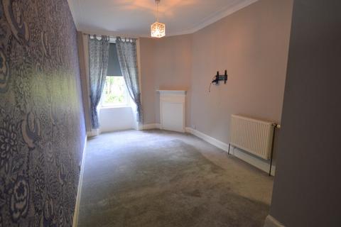 2 bedroom flat to rent, Tollcross Road, Tollcross, Glasgow, G32