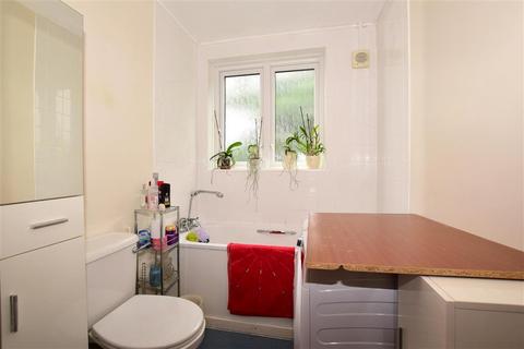 Flat 18, Argyle House Sutton Court, Sutton, SM2 5AX