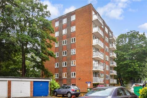 Flat 18, Argyle House Sutton Court, Sutton, SM2 5AX