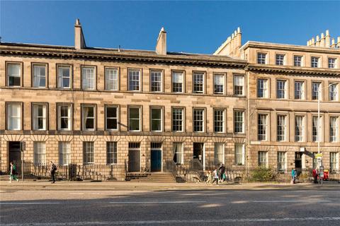 18/1 Leopold Place, Edinburgh, EH7 5LB