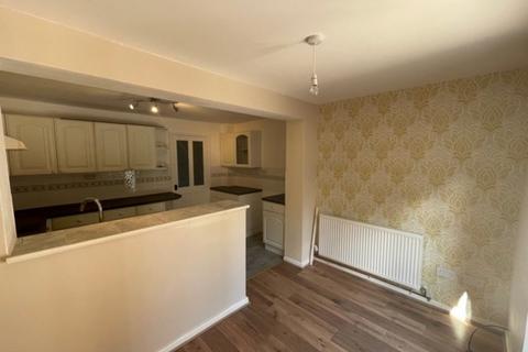 2 bedroom townhouse to rent, Morrissey Close, Eccleston , St. Helens