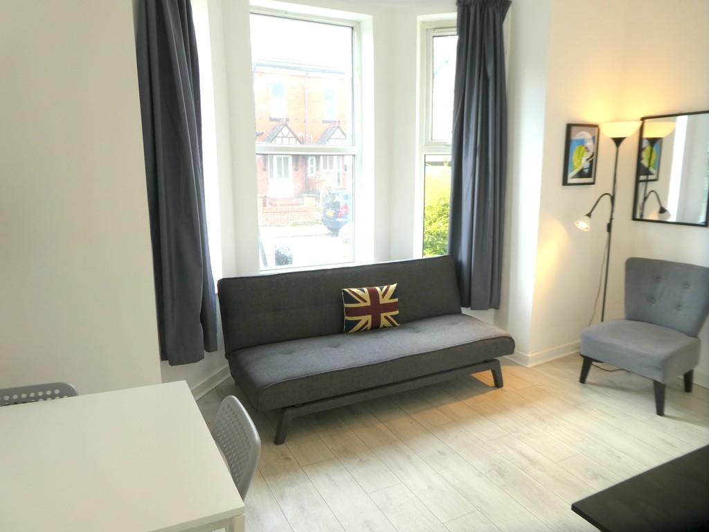 Apartment in Manchester - View 3