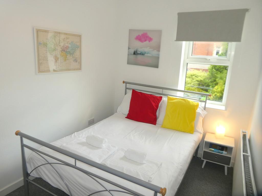 Apartment in Manchester - View 5