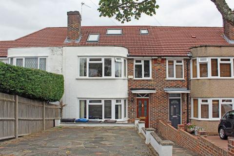 15 Benhurst Gardens, South Croydon, CR2 8NT
