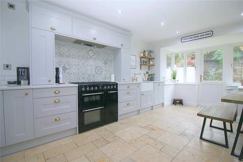 6 Grady Close, Idle, Bradford, BD10 8SZ