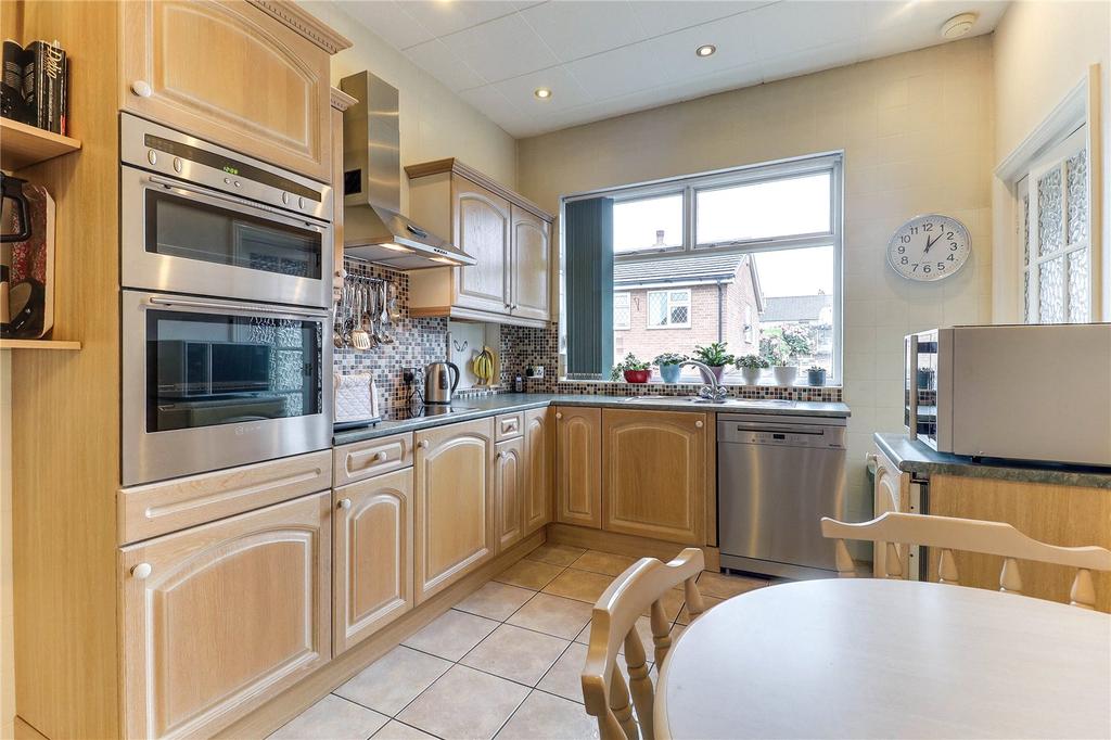 B/Kitchen