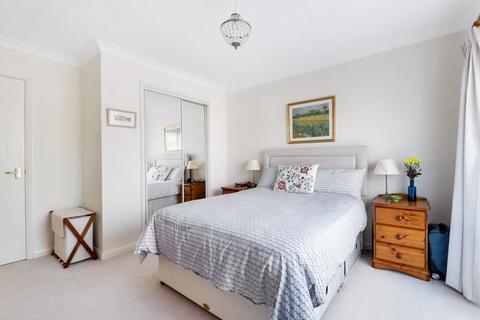 88 Plover Way, London, SE16 7TT