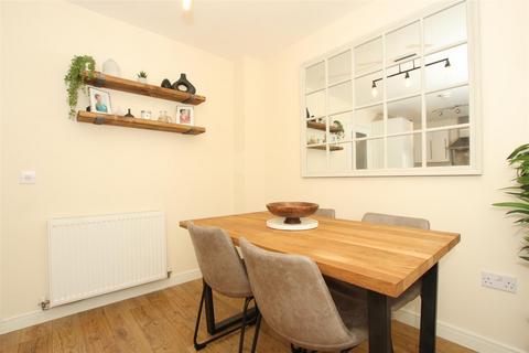 1 Ethel Moorhead Place, Perth, PH2 8FA