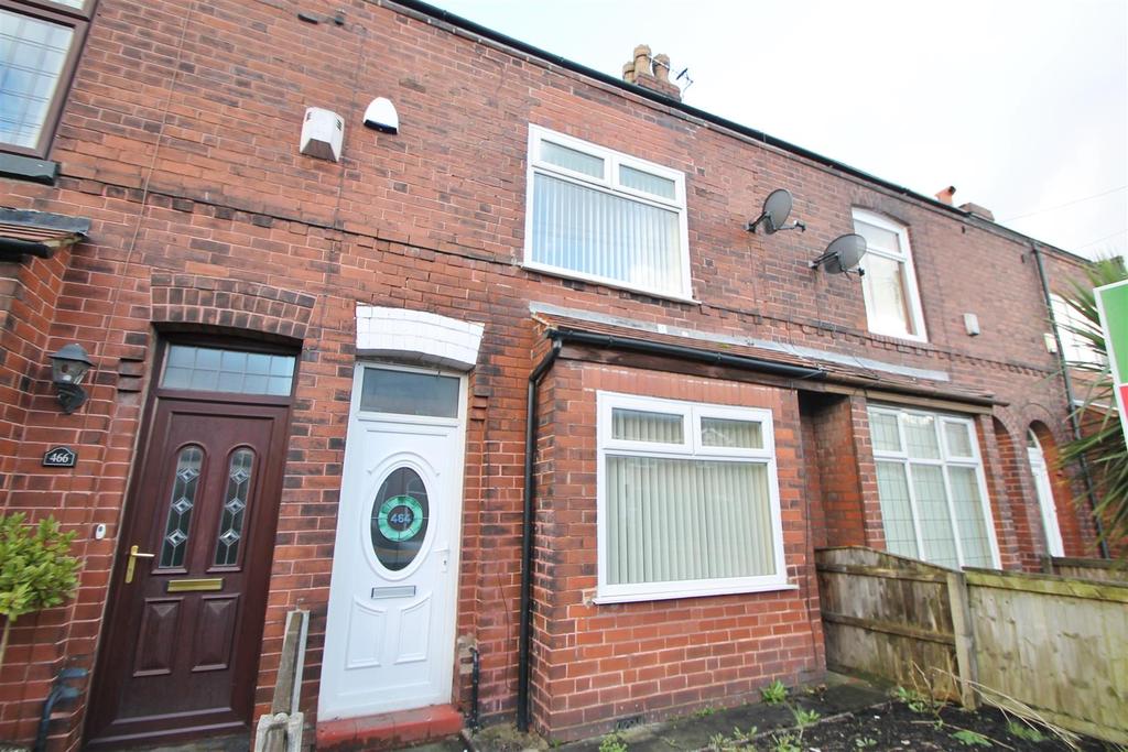 Worsley Road, Eccles, Manchester 2 bed terraced house £850 pcm (£196 pw)
