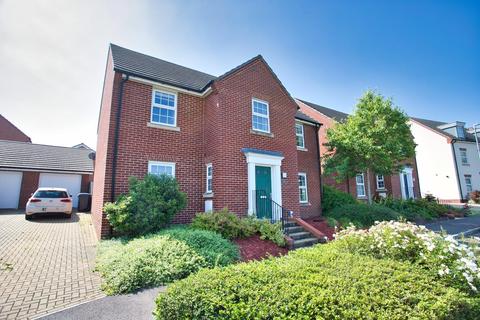 14 Field View Road, Whitfield, Dover, CT16 3FB