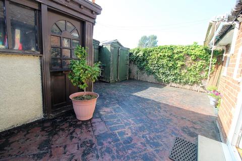 18 Farnham Close, Eaglescliffe, Stockton-on-tees, TS16 0NF