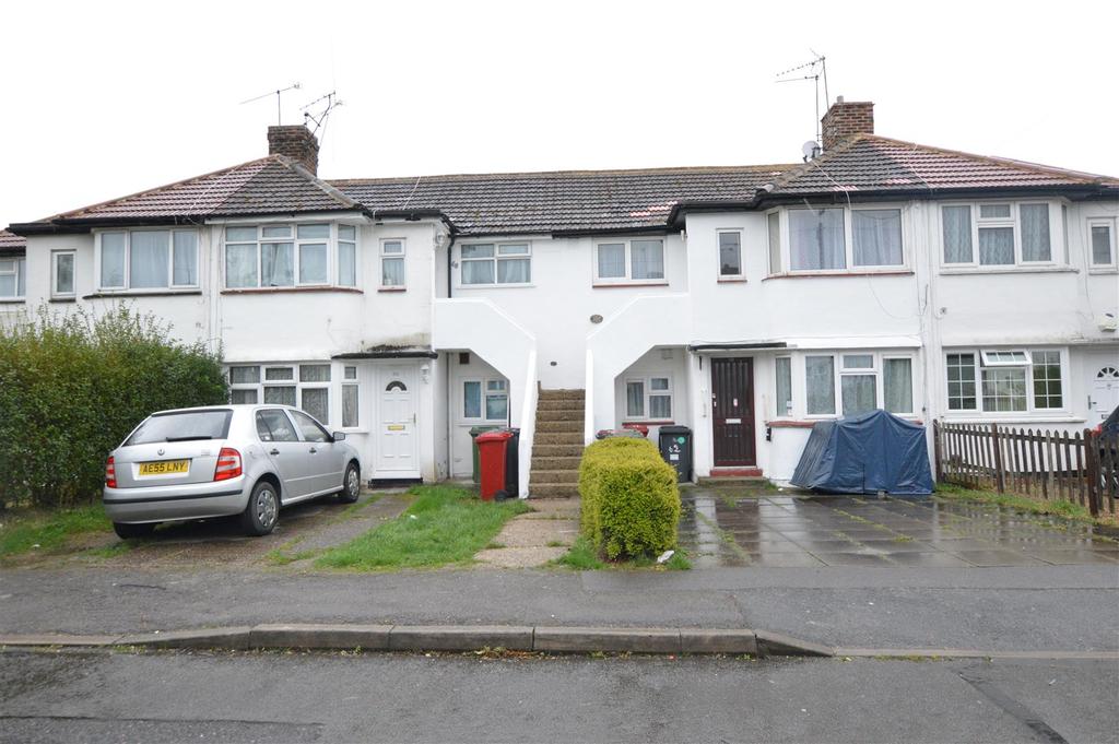 Lancaster Avenue, Slough, Slough 1 bed £795 pcm (£183 pw)