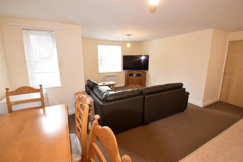2 bedroom apartment for sale - Daneholme Close, Daventry