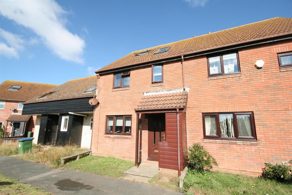 Central Avenue, Peacehaven 3 bed terraced house £319,950