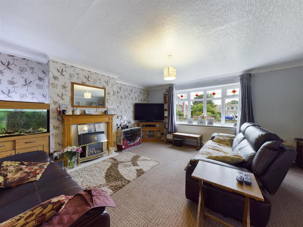 Barley Gate, Leven, Beverley 3 bed detached house £230,000