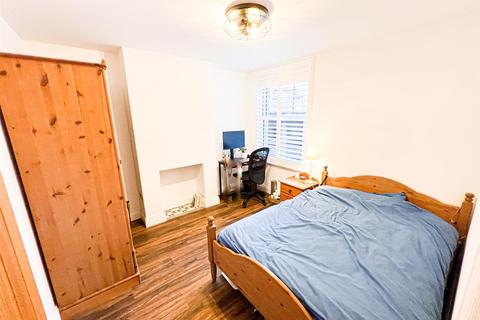 2 bedroom ground floor flat to rent - Fleeming Road, Walthamstow, E17