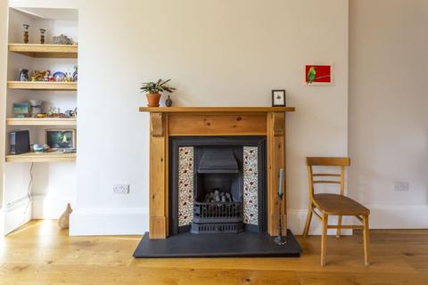 5/6 Elgin Terrace, Edinburgh, EH7 5NN